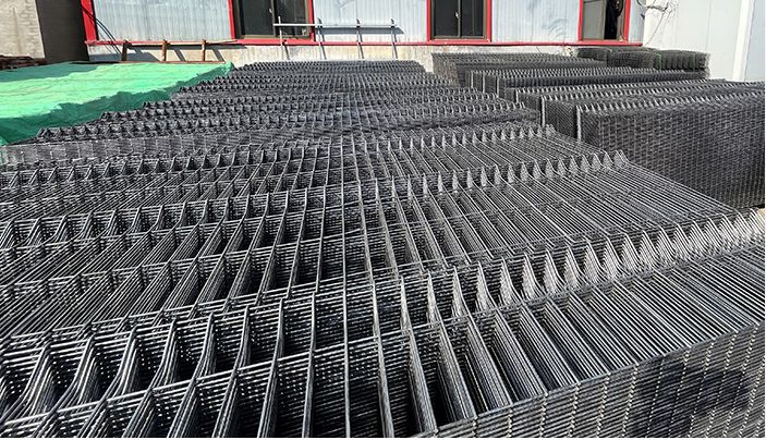 ¿Puede hacer panel de malla con los materiales requeridos?